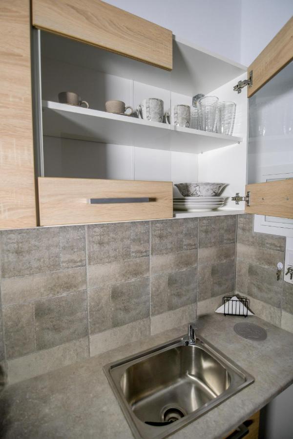 Gio Apartments بريفيزا المظهر الخارجي الصورة